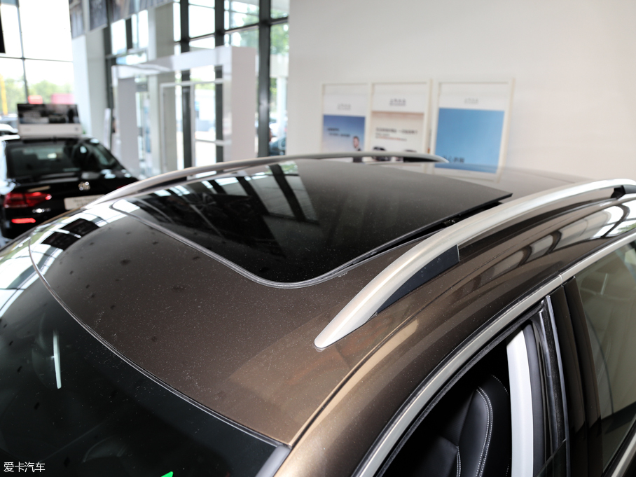 2016;^ 300TSI һwA (q)