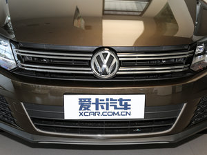 2016款300TSI 手自一体豪华版 四驱 中网