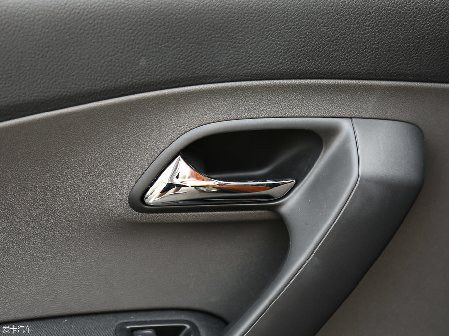 2016Cross Polo 1.6L ԄӰ