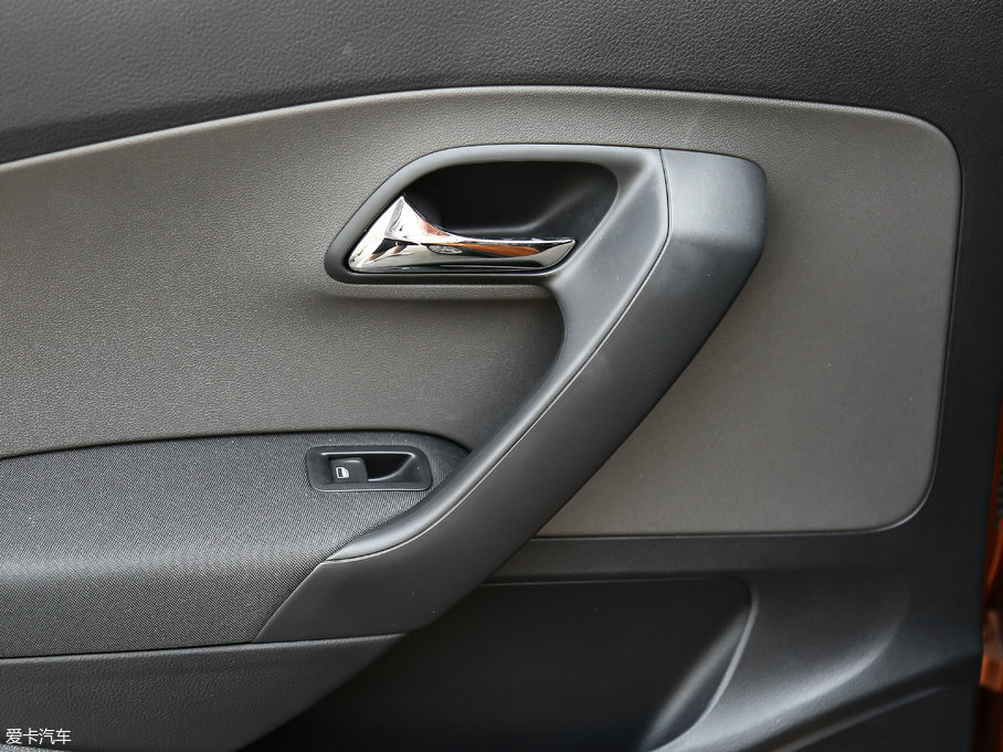 2016Cross Polo 1.6L ԄӰ