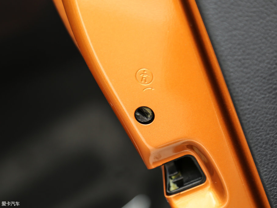 2016Cross Polo 1.6L ԄӰ