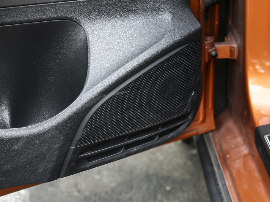 2016Cross Polo 1.6L ԄӰ