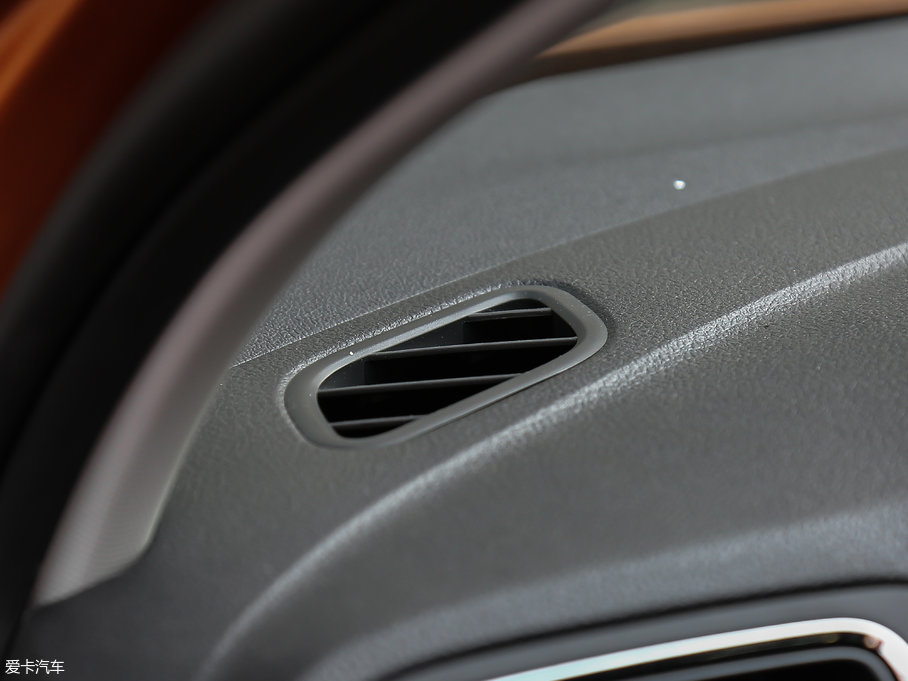 2016Cross Polo 1.6L ԄӰ