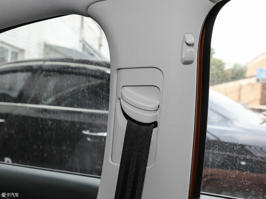 2016Cross Polo 1.6L ԄӰ