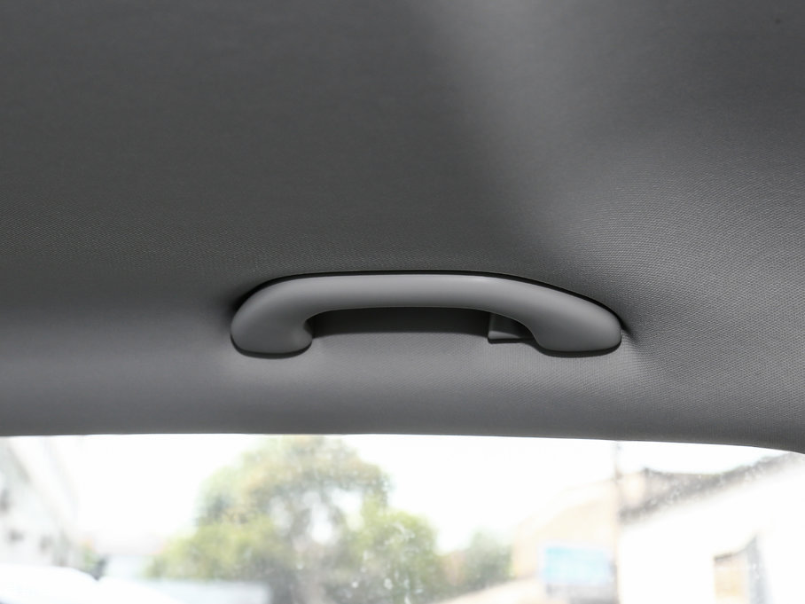 2016Cross Polo 1.6L ԄӰ