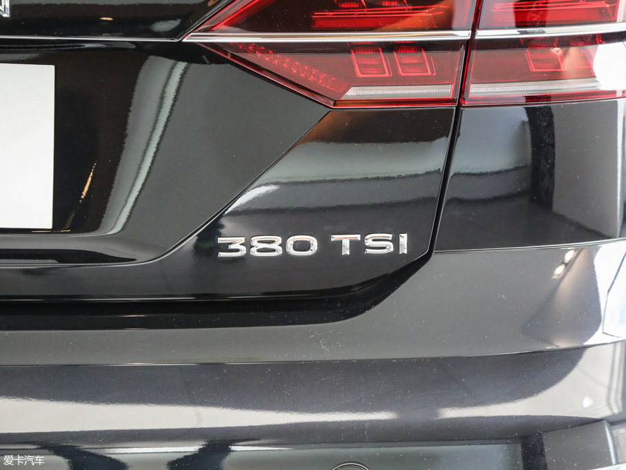 2017԰ 380TSI 