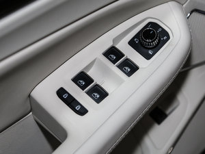 2017380TSI Ş {܇ƅ^	