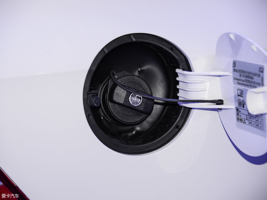 2016��Crossɣ���{ 1.6L �Ԅ����m��