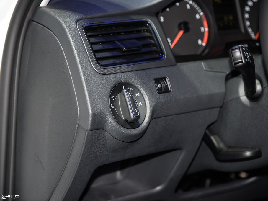 2016��Crossɣ���{ 1.6L �Ԅ����m��