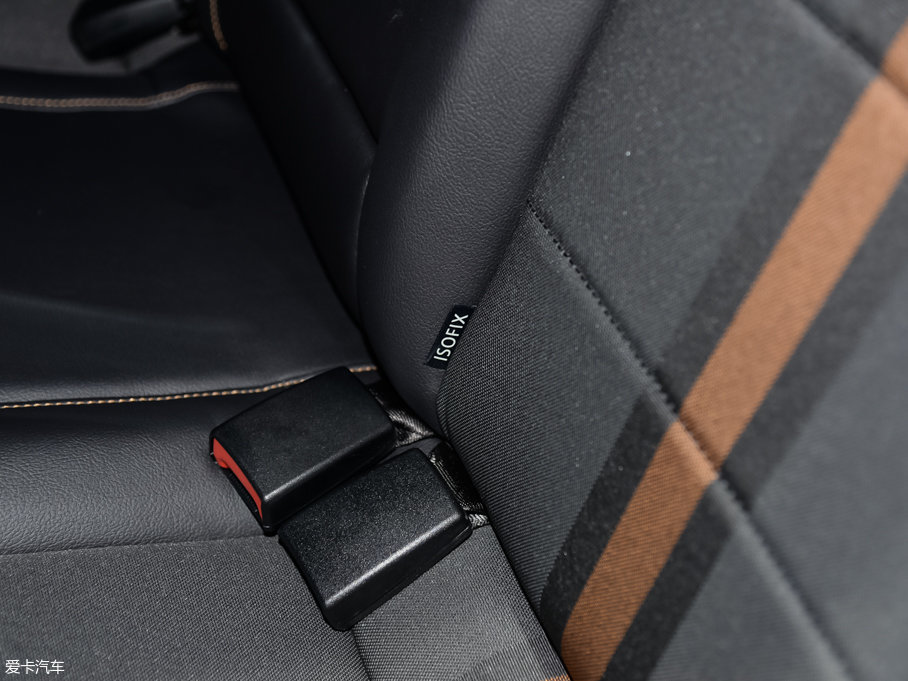 2016��Crossɣ���{ 1.6L �Ԅ����m��