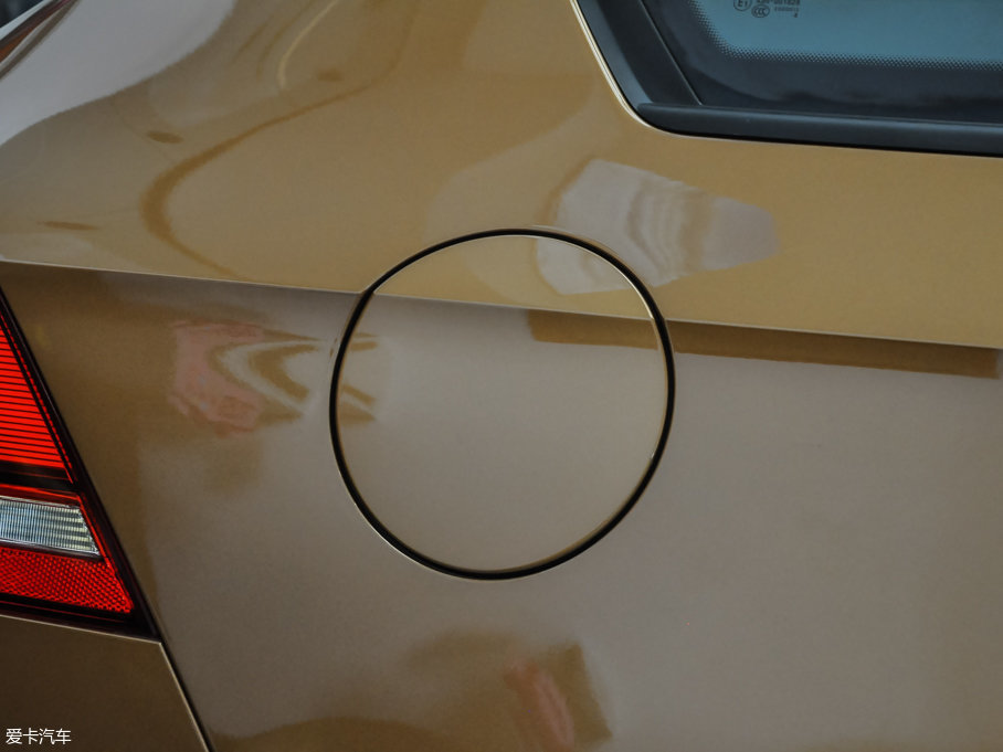 2016Crossɣ{ 1.6L ԄLа