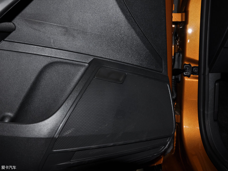 2016��Crossɣ���{ 1.6L �Ԅ�(d��ng)�L(f��ng)�а�