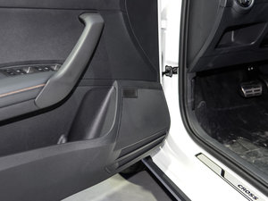 2016��1.6L �Ԅ����m�� ���g����