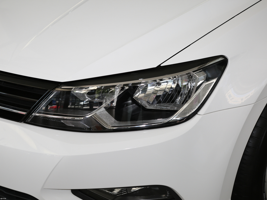 2017 230TSI DSGL(fng)