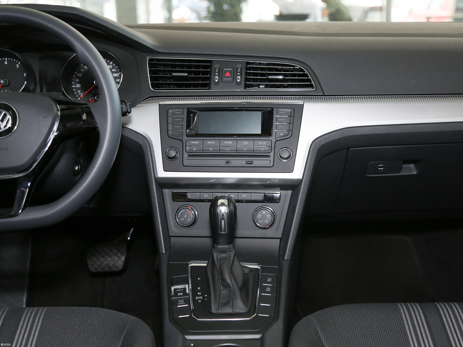 2017 230TSI DSGL(fng)