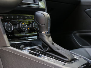 2017款330TSI DSG豪华型 中控区