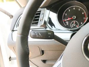 2017款330TSI DSG豪华型 中控区