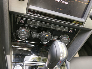 2017款330TSI DSG豪华型 中控区