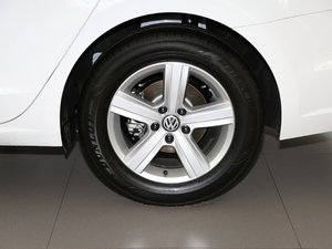 2017款230TSI DSG风尚型 轮圈