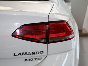 2017款230TSI DSG风尚型 尾灯