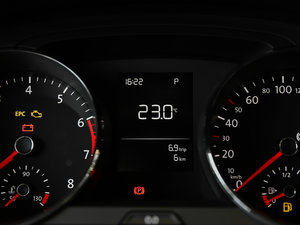 2017款230TSI DSG风尚型 中控区