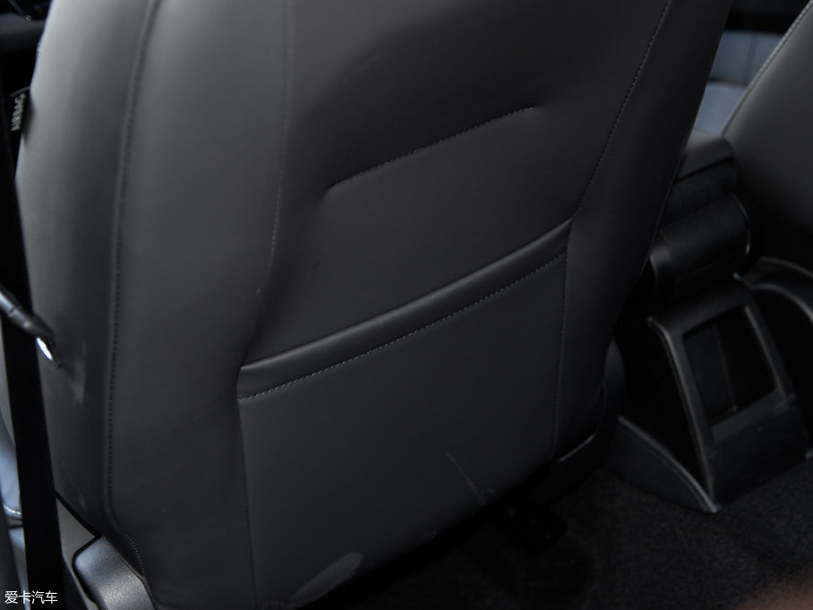 2016ɣ{ 1.6L Ԅ(dng)m