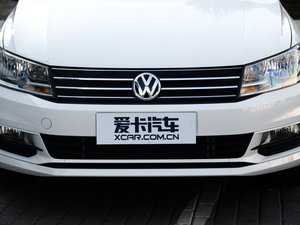 2016款1.6L 自动舒适版 中网