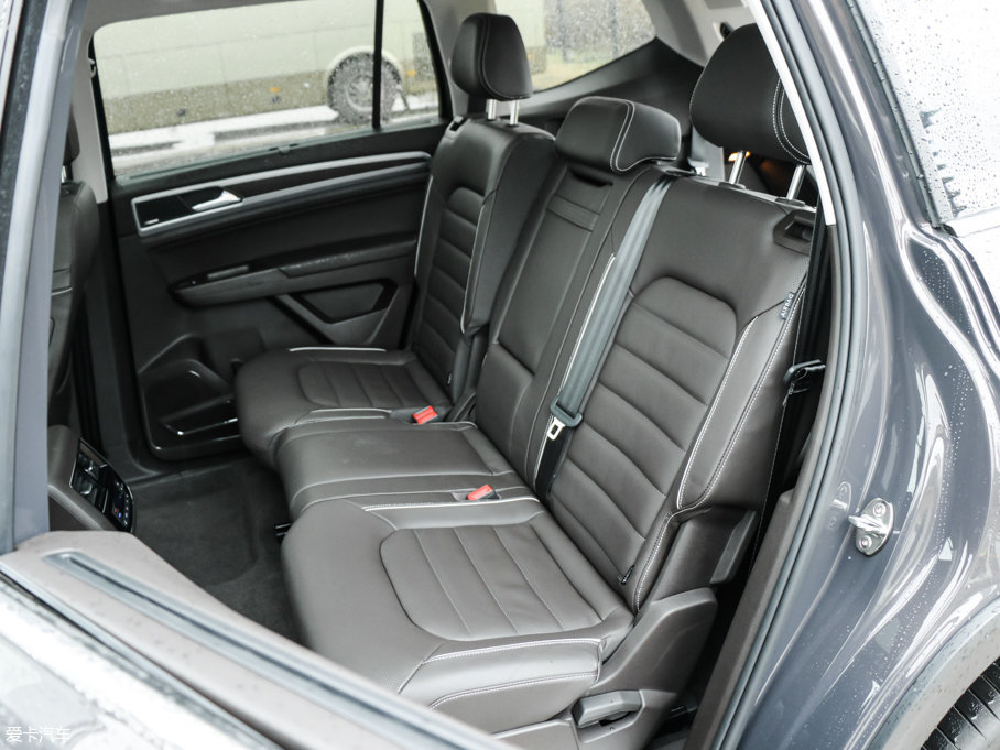 2017��;�� 530 V6 ���(q��)������Ş��