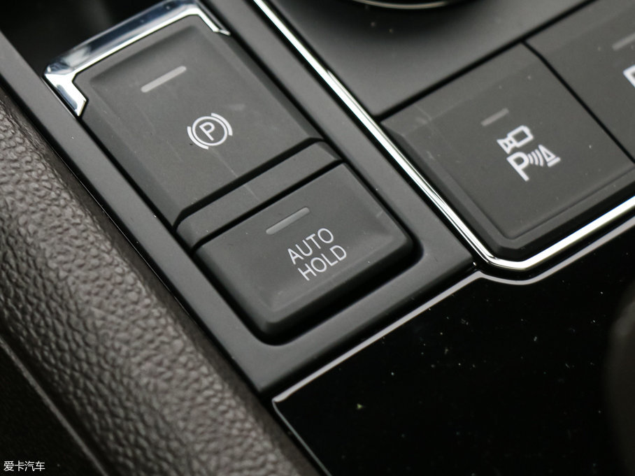 2017��;�� 530 V6 ���������Ş��