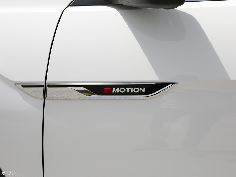 2017��;�� 380TSI �����A��