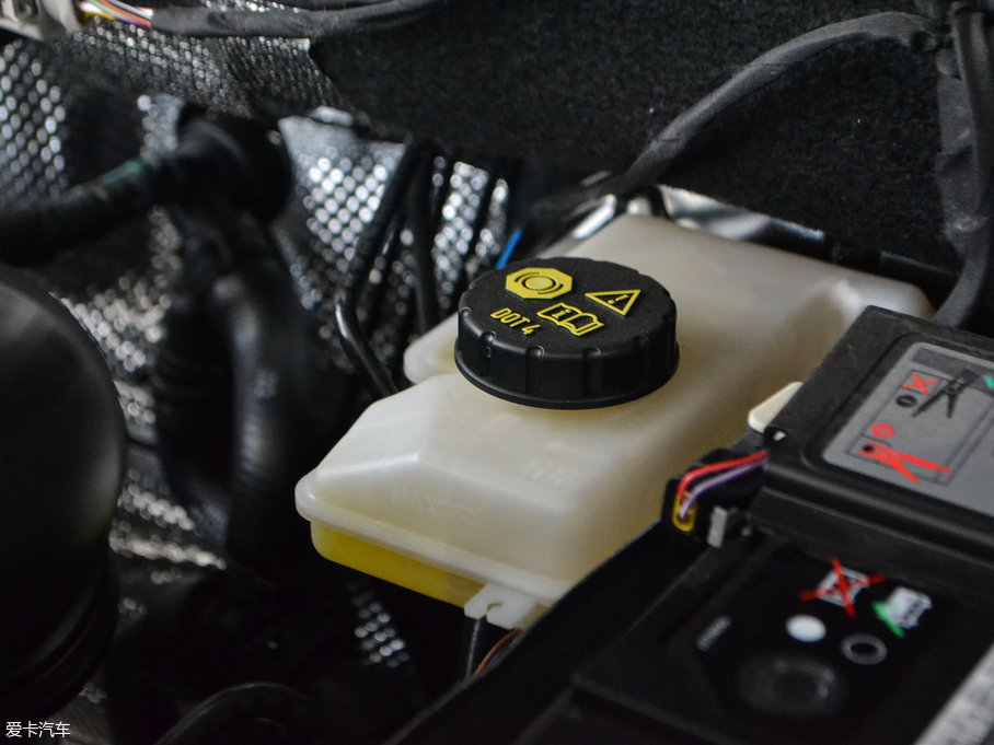 2017��;�� 330TSI ���(q��)���A��