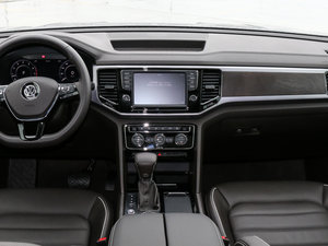 2017款530 V6 四驱至尊旗舰版 中控台