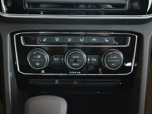 2017330TSI (q)A {(dio){(dio)(ji)