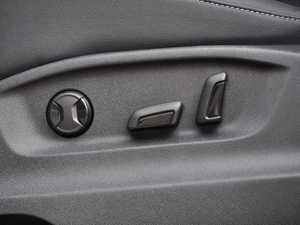 2017330TSI (q)A {{(dio)(ji)