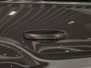 2017530 V6 (q)A (x)(ji)^