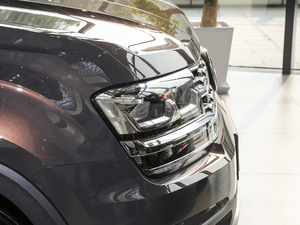 2017530 V6 (q)A (x)(ji)^