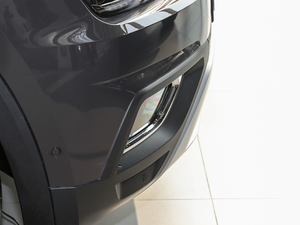 2017530 V6 (q)A (x)(ji)^