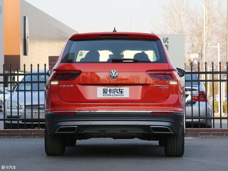 2017;^L 380TSI (q)Ş