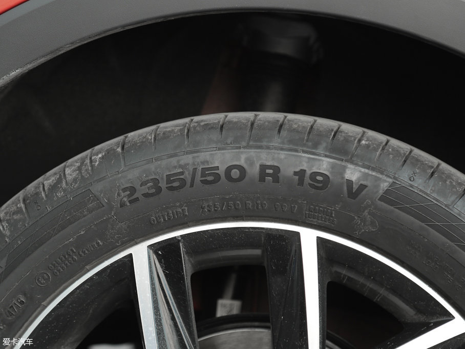 2017;^L 380TSI (q)Ş