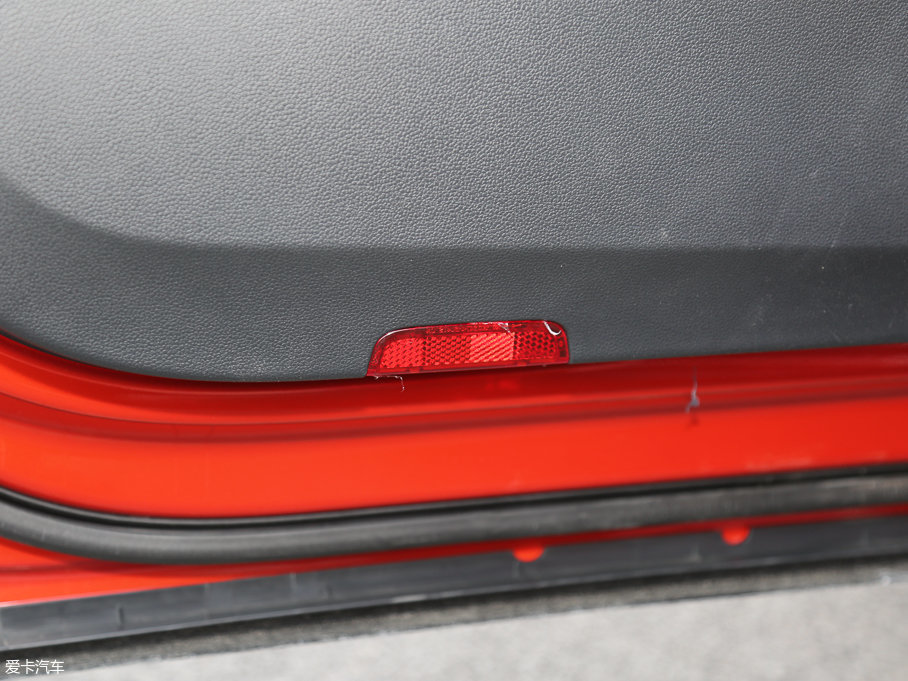 2017;^L 380TSI (q)Ş