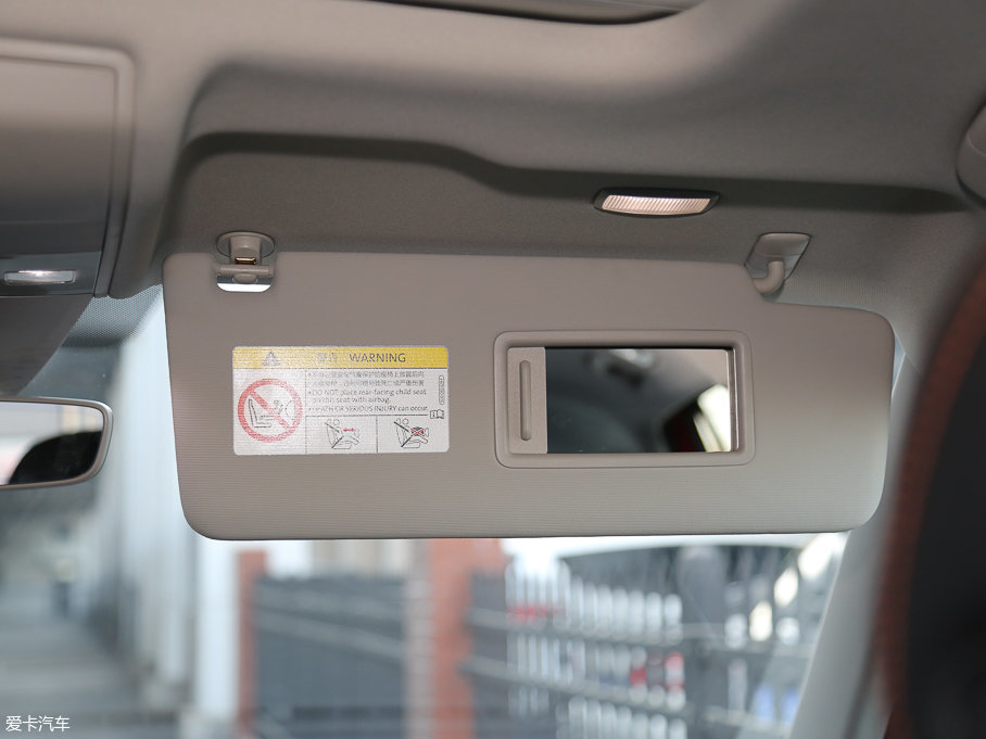 2017;^L 380TSI (q)Ş