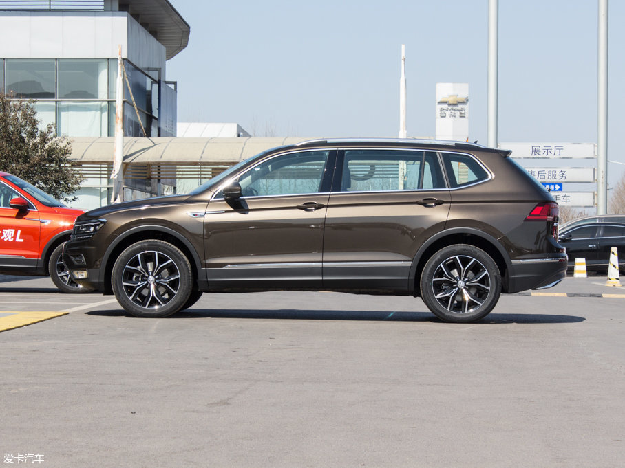 2017;^L 380TSI (q)Ş