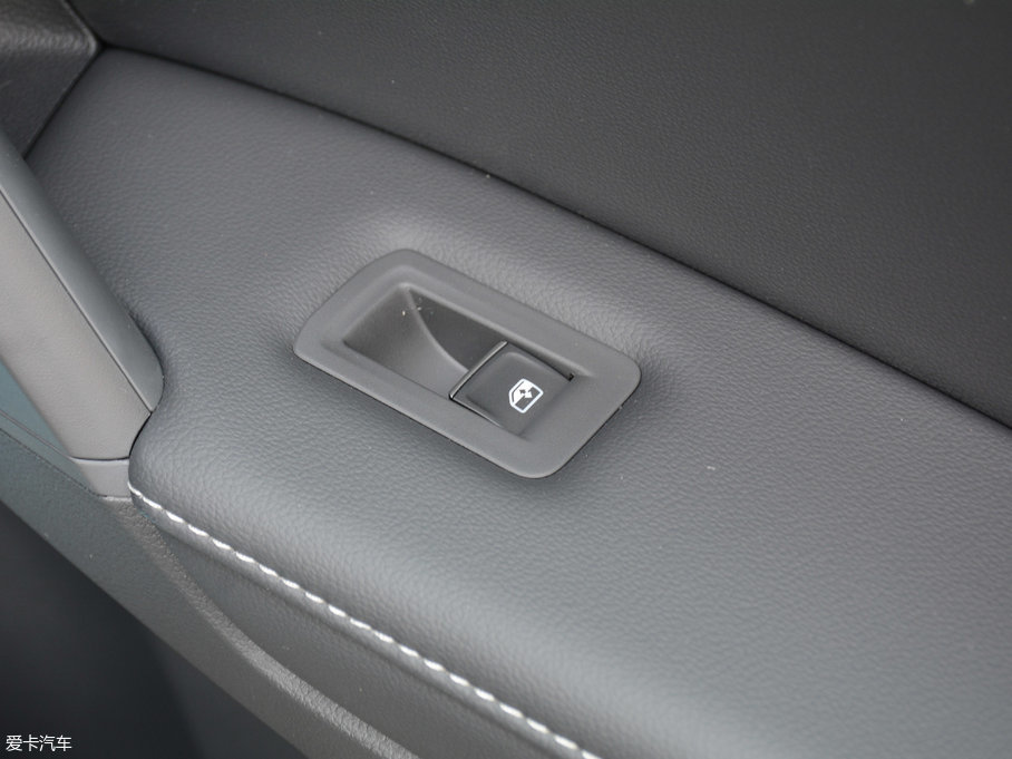 2017;^L 380TSI (q)A