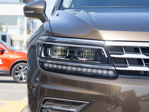 2017380TSI (q)Ş (ji)^