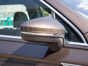 2017380TSI (q)Ş (ji)^