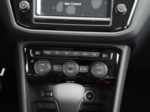 2017330TSI A {(dio){(dio)(ji)