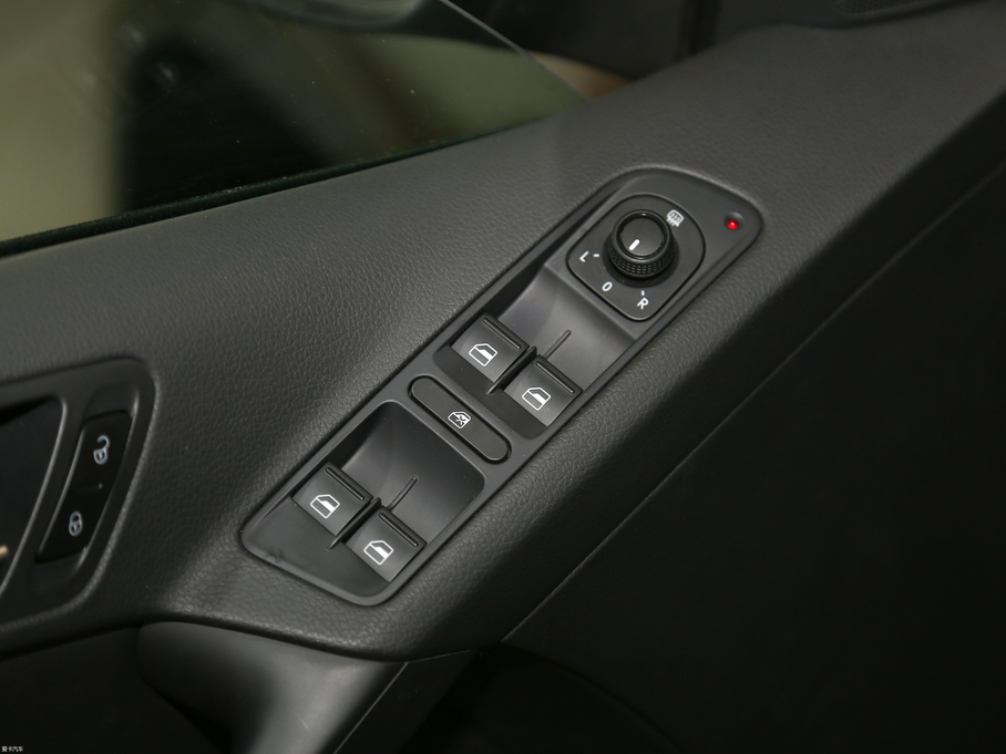 2017;^ 300TSI ԄӃzI֮·Lа