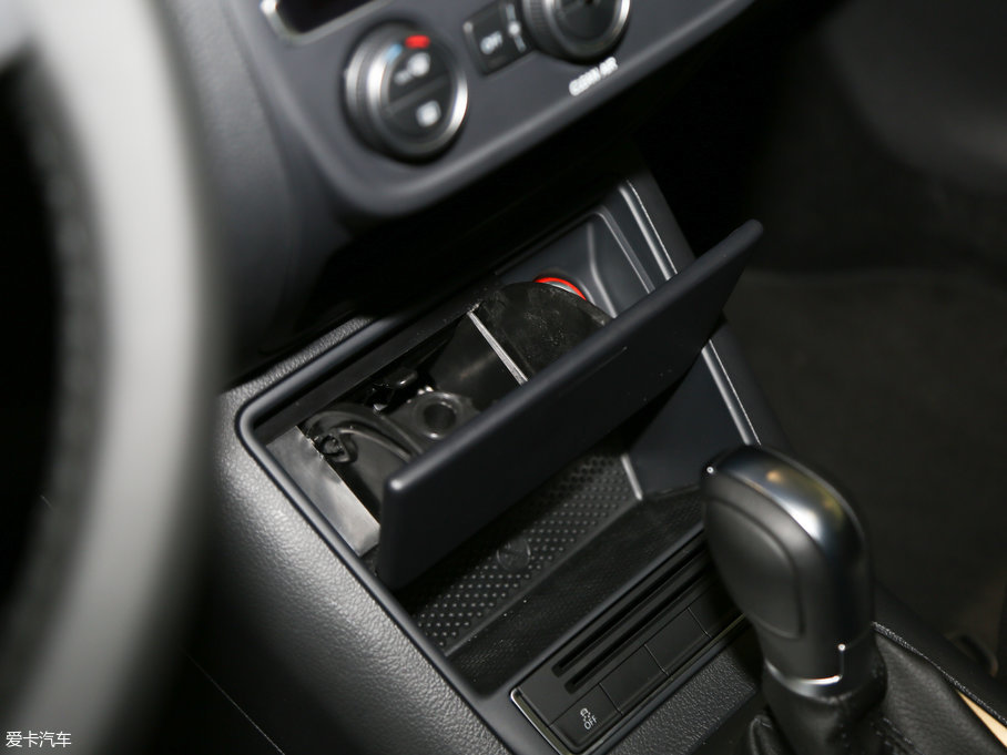 2017;^ 300TSI ԄӃzI֮·m