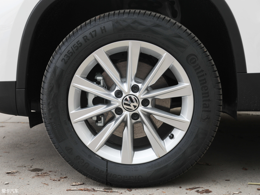 2017;^ 300TSI ԄӃ(q)zI֮·L(fng)а