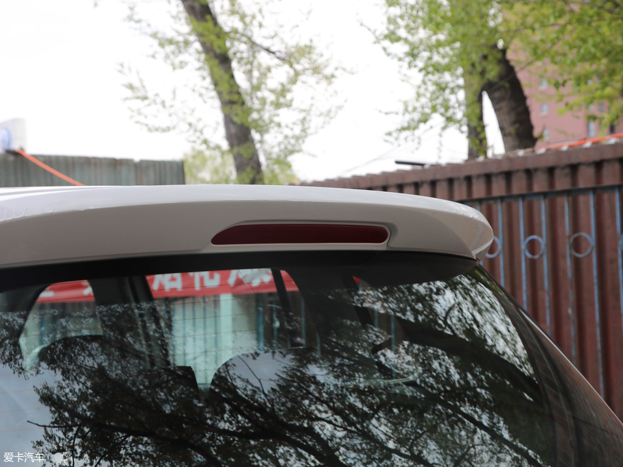 2017;^ 300TSI ԄӃ(q)zI֮·L(fng)а